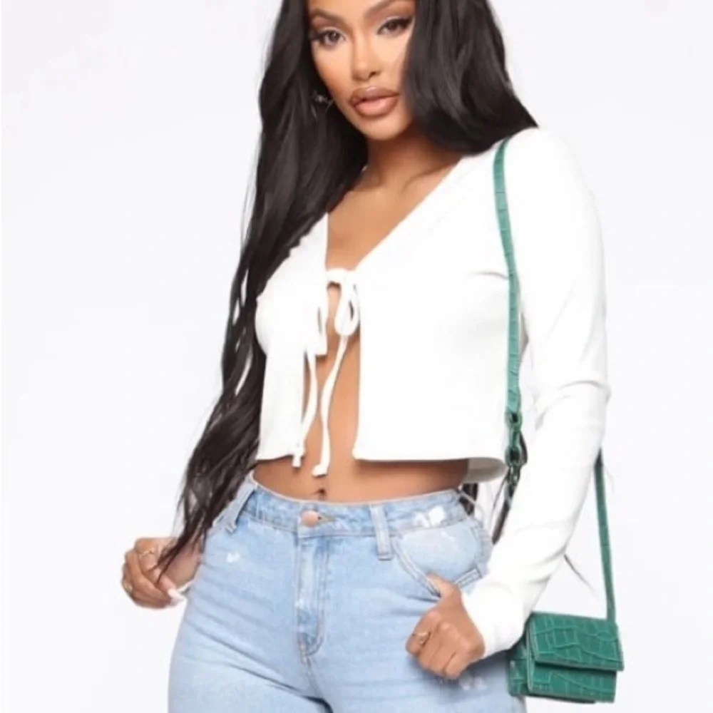 Fashion Nova White Keep Them Tied Up Top NWT size S - Picture 2 of 9